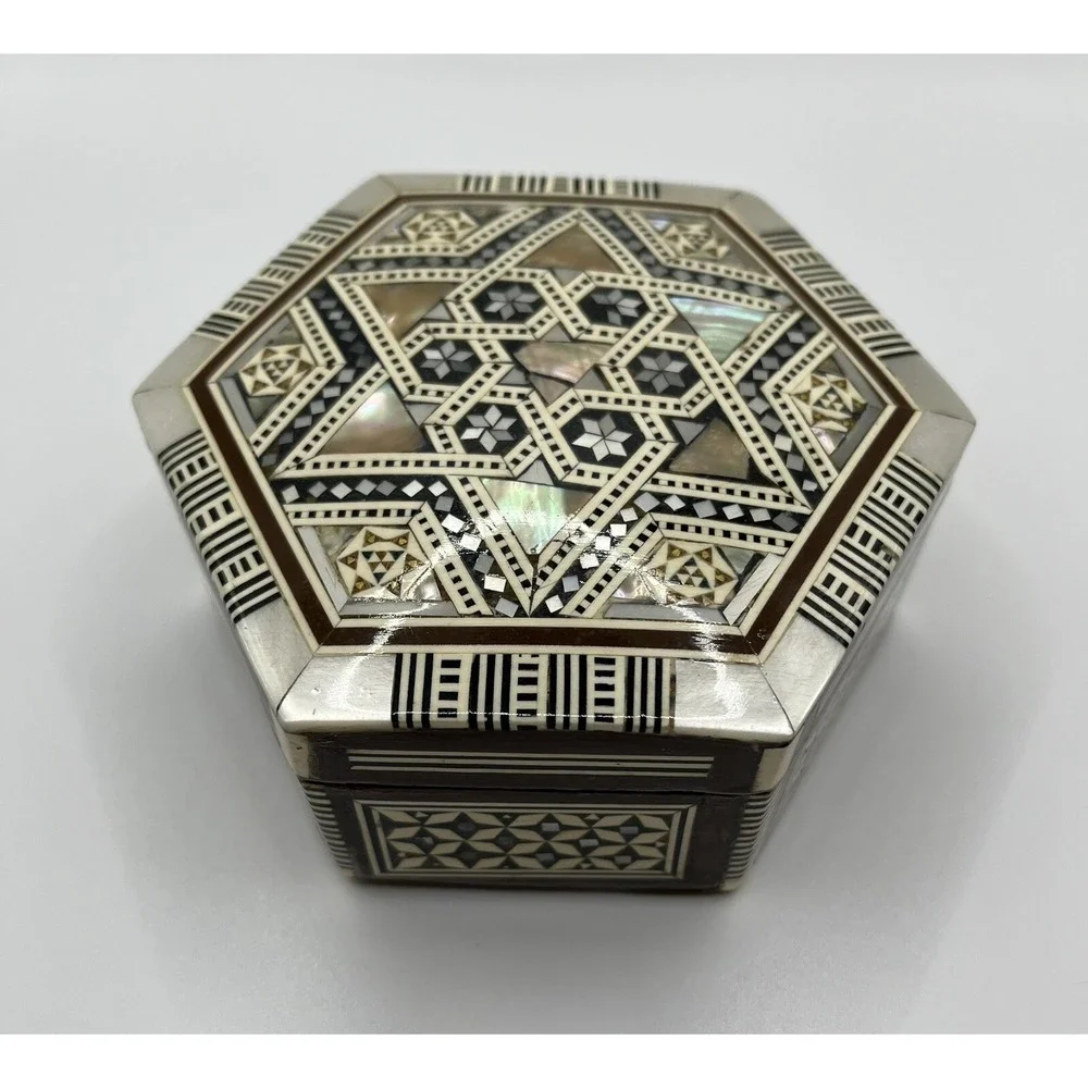 VTG Wooden Trinket/Jewelry Box - Inlay Mother Of Pearl & Abalone Intricate
